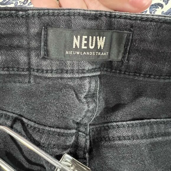 NEUW Marilyn Skinny - Blackest Silk Denim Jeans - Picture 4 of 10